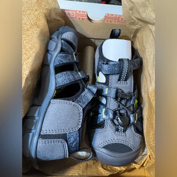 KEEN Little Kids' Seacamp II CNX
SIZE 12 - Picture 12 of 12